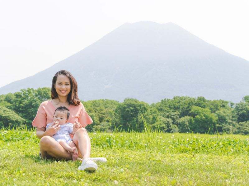 Tan family photography shoot in Niseko