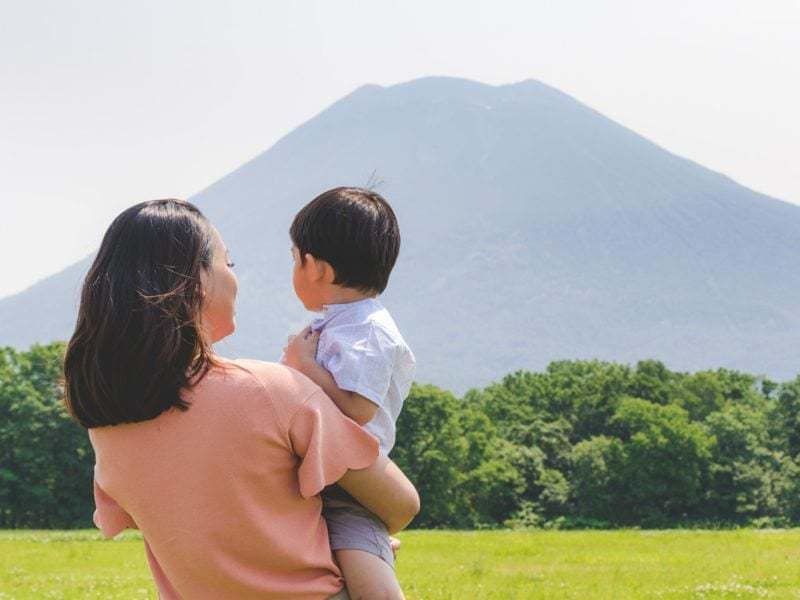 Tan family photography shoot in Niseko