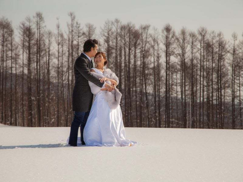 Chloe and Hongyi with tree backdrop for pre wedding shoot