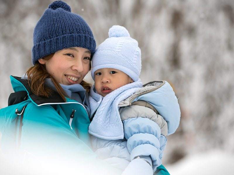 Niseko photography family illy and martin