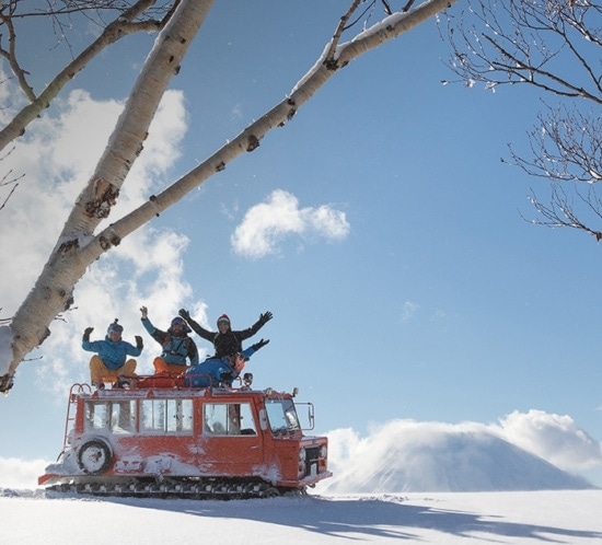 Niseko Photography cat skiing in February